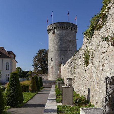 Le Marche De L'Elegance A Vernon-Giverny - Claude Monet - Downtown Вернон Екстериор снимка